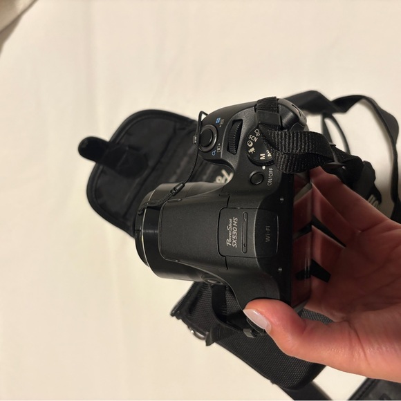 canon powershot sx530 hs - Picture 3 of 8